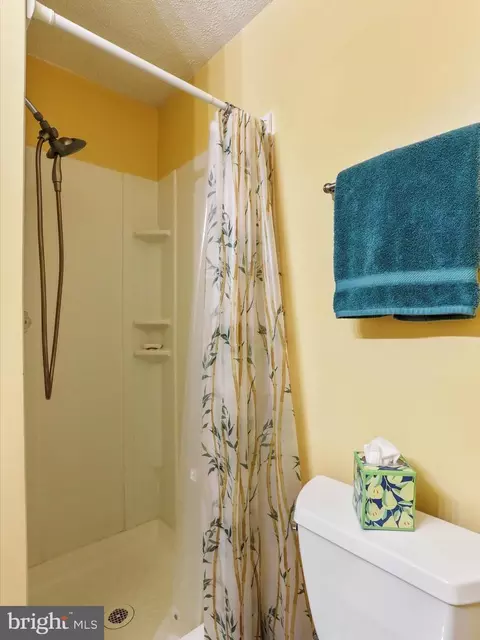 1606 Norwich Dr, Frederick, MD 21701 photo 30