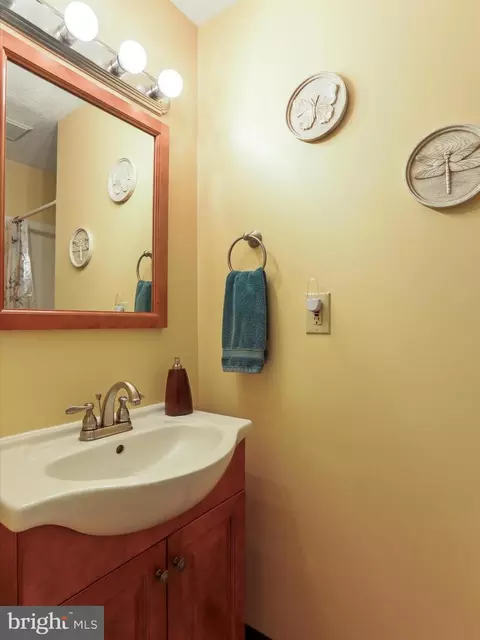 1606 Norwich Dr, Frederick, MD 21701 photo 29