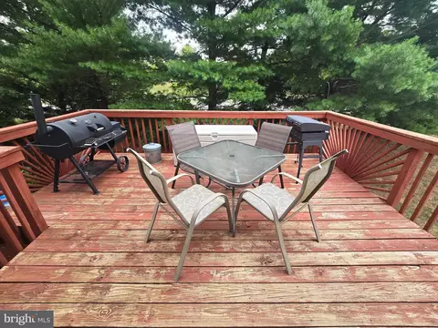 Exterior - 7148 Oberlin Cir, Frederick, MD 21703 photo 2 of 13