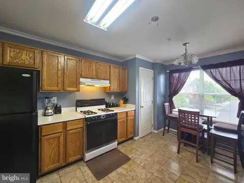 Kitchen - 7148 Oberlin Cir, Frederick, MD 21703 photo 3 of 4