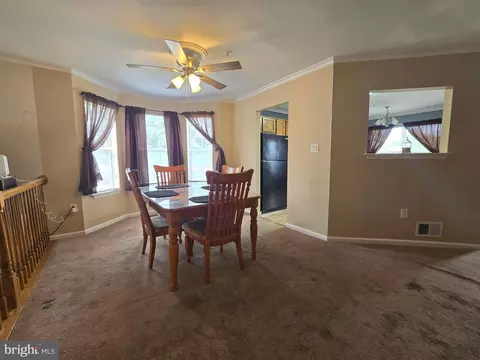 Dining - 7148 Oberlin Cir, Frederick, MD 21703 photo 5 of 8