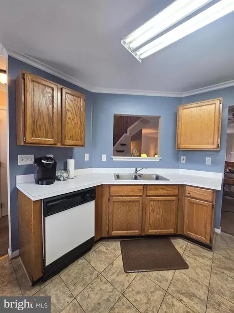 Kitchen - 7148 Oberlin Cir, Frederick, MD 21703 photo 2 of 4