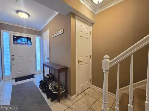 Entry Way - 7148 Oberlin Cir, Frederick, MD 21703 photo 3 of 9