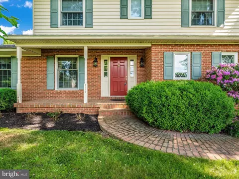 8116 Clearfield Rd, Frederick, MD 21702 photo 2