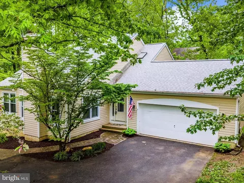 5740 Windsong Ct, New Market, MD 21774