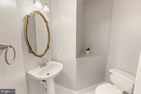Bath - 6613 Skylar Pl, Frederick, MD 21703 photo 1 of 4