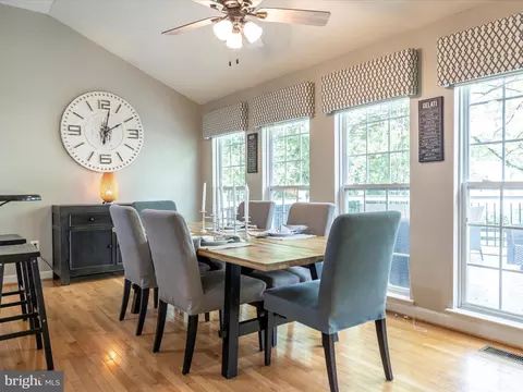Dining - 9210 Charterhouse Rd, Frederick, MD 21704 photo 4 of 4