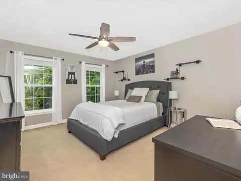 Bedroom - 9210 Charterhouse Rd, Frederick, MD 21704 photo 5 of 9