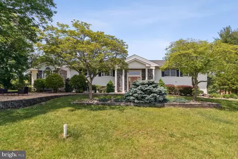 2802 Pheasant Ln, Clarksburg, MD 20871