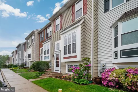 5692 Joseph Ct, New Market, MD 21774
