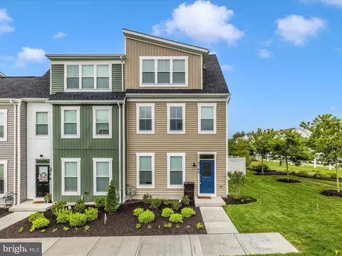 376 Waverley Dr, Frederick, MD 21702
