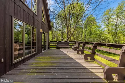 Exterior - 10337 Harp Rd, Walkersville, MD 21793 photo 5 of 36