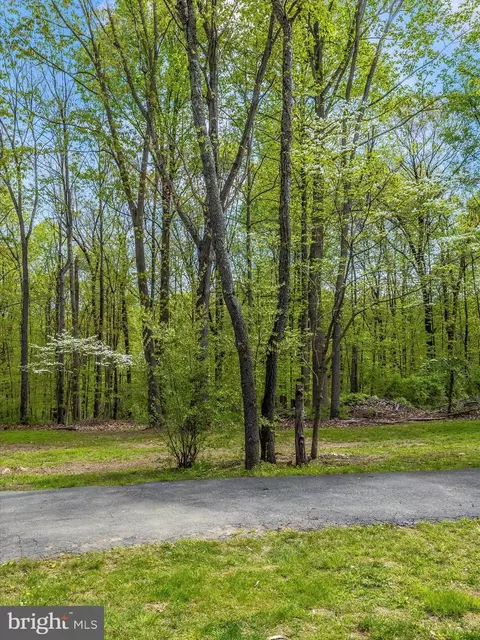 Exterior - 10337 Harp Rd, Walkersville, MD 21793 photo 28 of 36