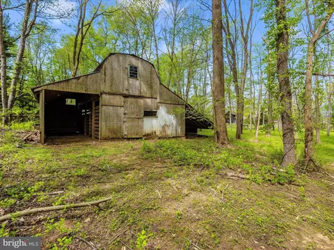 Exterior - 10337 Harp Rd, Walkersville, MD 21793 photo 30 of 36