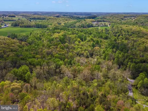 View/Area - 10337 Harp Rd, Walkersville, MD 21793 photo 2 of 9