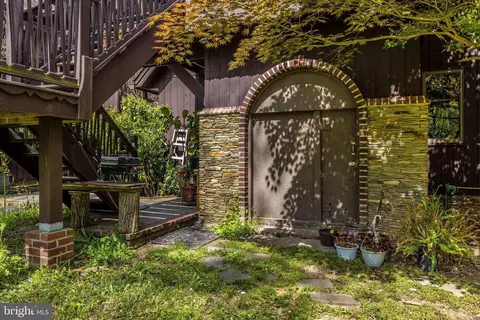 Exterior - 10337 Harp Rd, Walkersville, MD 21793 photo 9 of 36