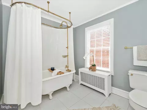 Bath - 112 W Third St, Frederick, MD 21701 photo 6 of 7