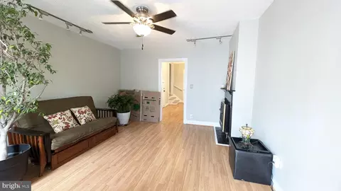 325 N Bentz St, Frederick, MD 21701 photo 8