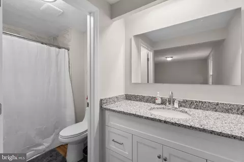 Bath - 1765 Carriage Way, Frederick, MD 21702 photo 1 of 4