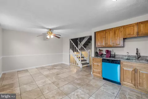 Entry Way - 1765 Carriage Way, Frederick, MD 21702 photo 2 of 3