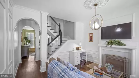 10 E South St, Frederick, MD 21701 photo 5
