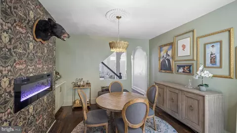 10 E South St, Frederick, MD 21701 photo 9
