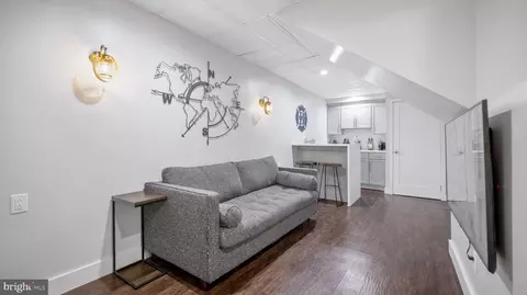 10 E South St, Frederick, MD 21701 photo 39