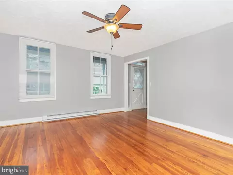 Living - 123 Water St, Frederick, MD 21701 photo 1 of 11