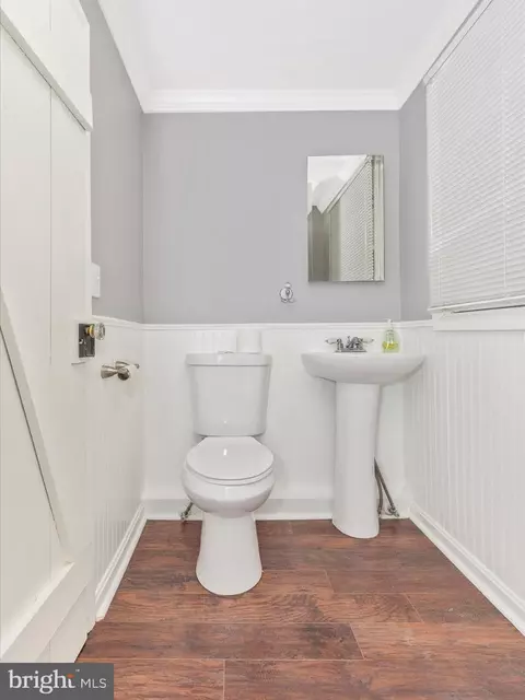 Bath - 123 Water St, Frederick, MD 21701 photo 1 of 3
