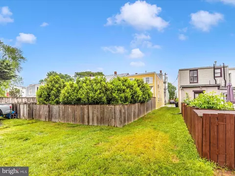 Exterior - 123 Water St, Frederick, MD 21701 photo 14 of 15