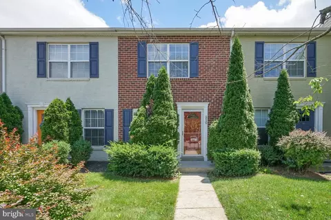 510 Lancaster Pl #510, Frederick, MD 21703