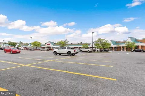 Exterior - 8901 Danville Ter, Frederick, MD 21701 photo 16 of 20