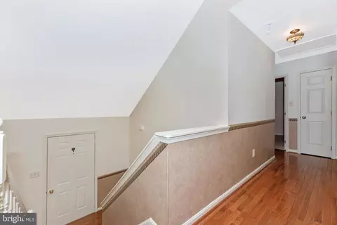 Entry Way - 213 Bishops Glen Dr, Frederick, MD 21702 photo 2 of 3