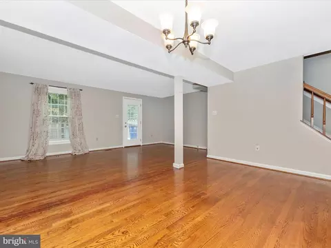 8202 Red Wing Ct, Frederick, MD 21701 photo 9