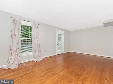 8202 Red Wing Ct, Frederick, MD 21701 photo 8