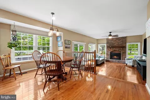 6112 Fieldcrest Dr, Frederick, MD 21701 photo 18