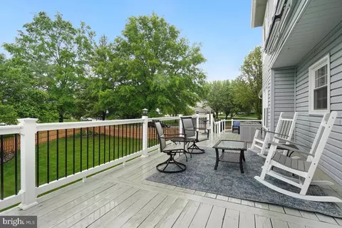 6112 Fieldcrest Dr, Frederick, MD 21701 photo 24