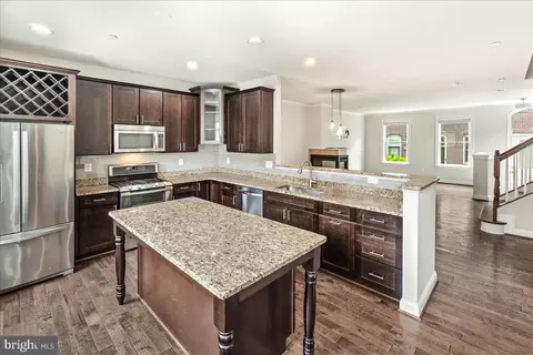 6 Maxwell Sq, Frederick, MD 21701 photo 11