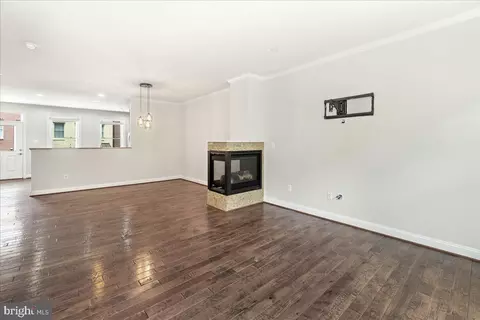6 Maxwell Sq, Frederick, MD 21701 photo 5