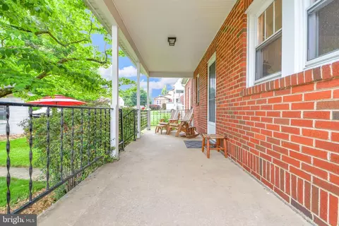 Exterior - 616 W Patrick St, Frederick, MD 21701 photo 7 of 19