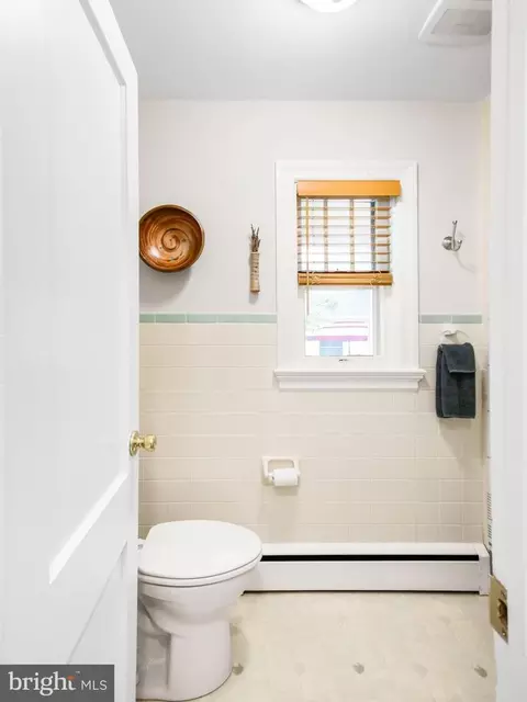 Bath - 616 W Patrick St, Frederick, MD 21701 photo 1 of 5