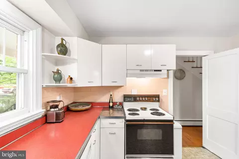 Kitchen - 616 W Patrick St, Frederick, MD 21701 photo 7 of 10