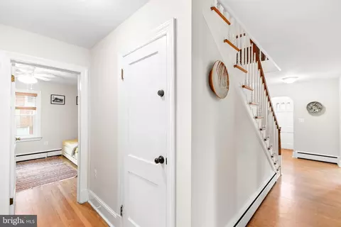 Entry Way - 616 W Patrick St, Frederick, MD 21701 photo 8 of 13