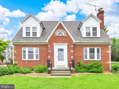 Exterior - 616 W Patrick St, Frederick, MD 21701 photo 17 of 19