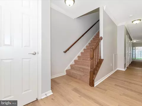 634 Cawley Dr, Frederick, MD 21703 photo 4