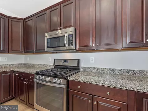 634 Cawley Dr, Frederick, MD 21703 photo 17
