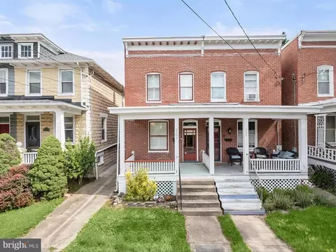 207 W South St W, Frederick, MD 21701