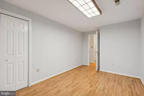 Bedroom - 7997 Windsail Ct, Frederick, MD 21701 photo 5 of 5