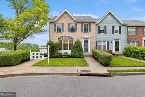 7997 Windsail Ct, Frederick, MD 21701