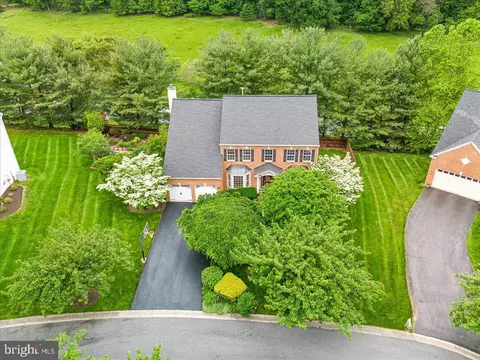 9807 Vista Ridge Ct, Ijamsville, MD 21754